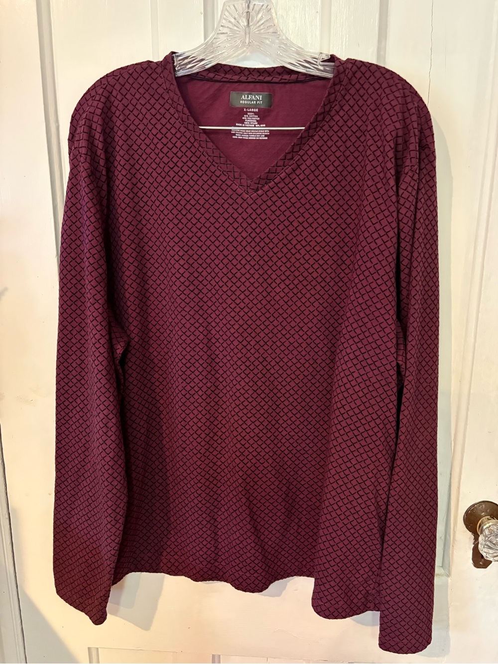 Alfani Women Wine V-Neck Textured Top